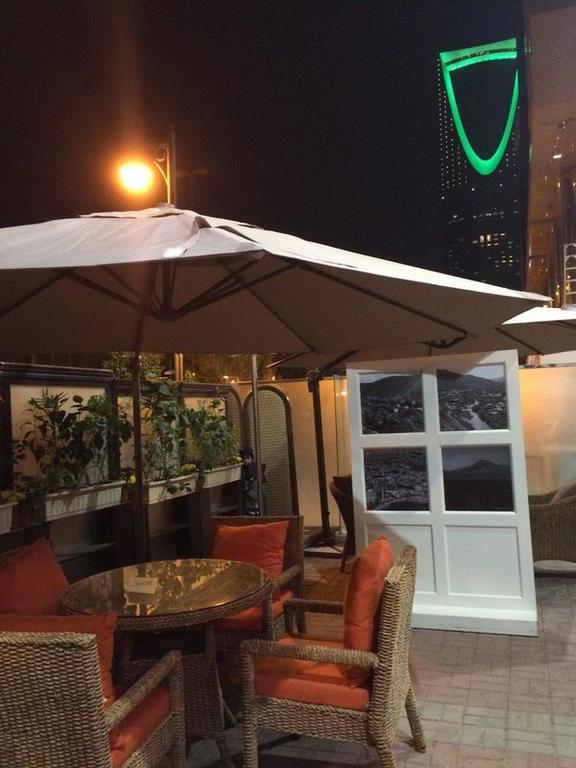 Al Tayyar Suites & Hotel Apartments - Riyad Extérieur photo