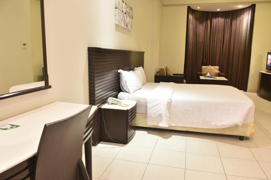 Al Tayyar Suites & Hotel Apartments - Riyad Extérieur photo